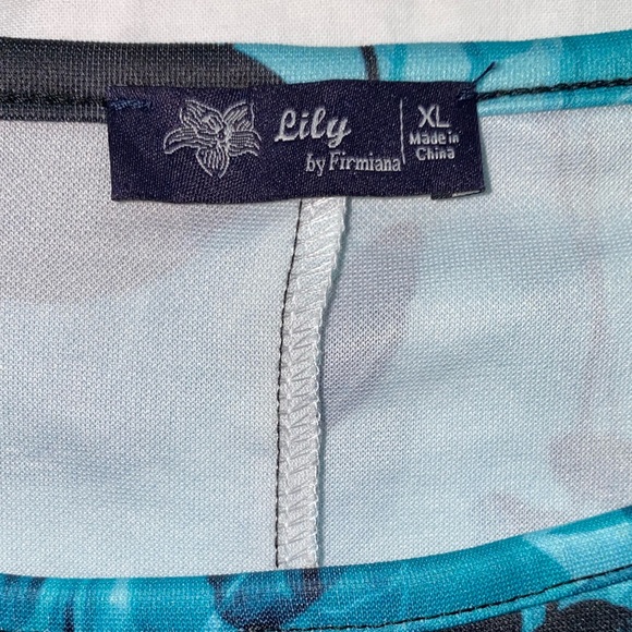 Lily by Firmiana Floral Sleeveless Dress - Picture 4 of 9